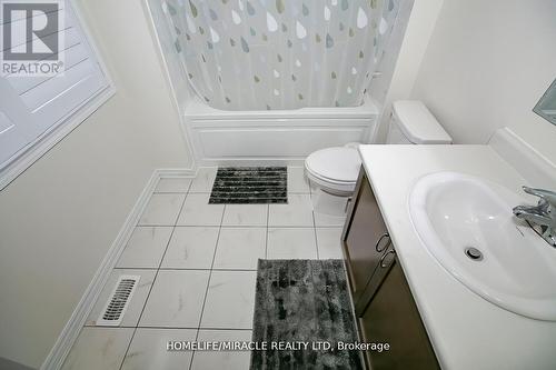 36 Cyclone Trail, Brampton, ON - Indoor Photo Showing Bathroom