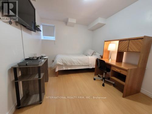 23 Hackett Avenue, Toronto, ON - Indoor Photo Showing Bedroom