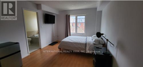 23 Hackett Avenue, Toronto, ON - Indoor Photo Showing Bedroom