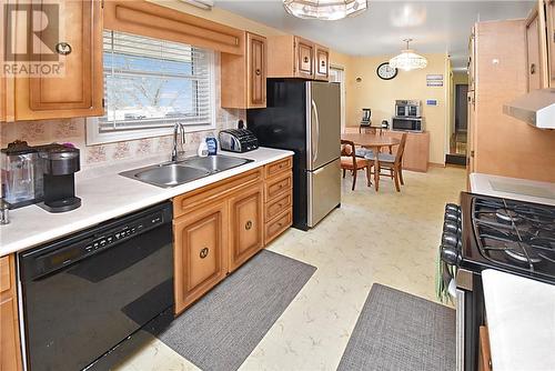 209 Charlebois St, Azilda, ON - Indoor Photo Showing Kitchen With Double Sink