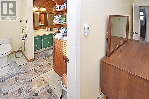 209 Charlebois St, Azilda, ON - Indoor Photo Showing Bathroom