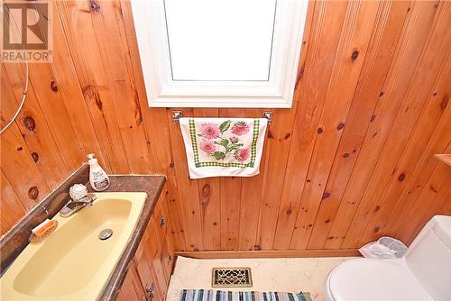 209 Charlebois St, Azilda, ON - Indoor Photo Showing Bathroom