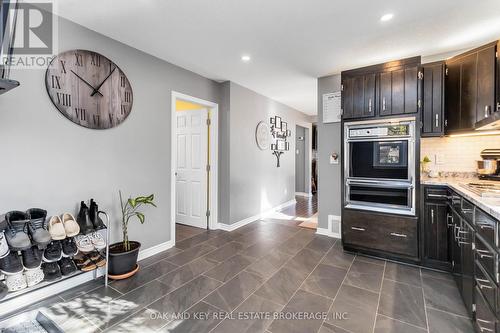 87 Elgin Street, London, ON - Indoor Photo Showing Kitchen