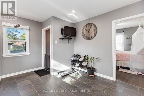 87 Elgin Street, London, ON - Indoor Photo Showing Other Room