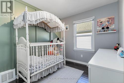 87 Elgin Street, London, ON - Indoor Photo Showing Bedroom