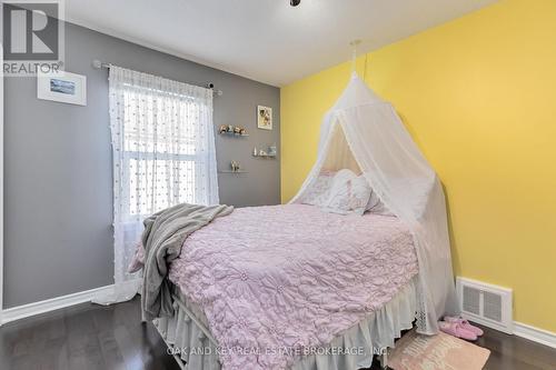 87 Elgin Street, London, ON - Indoor Photo Showing Bedroom