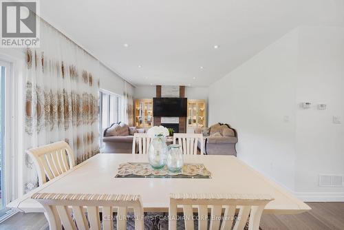 207 Union Avenue, Middlesex Centre (Komoka), ON - Indoor Photo Showing Dining Room