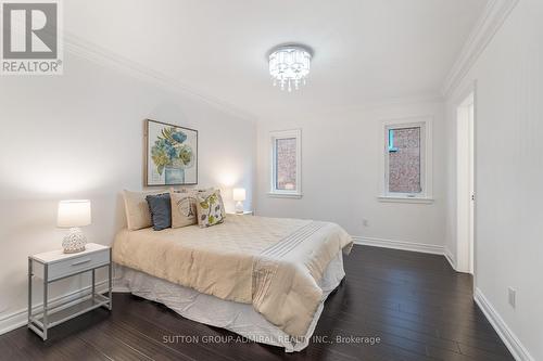 76 Heintzman Crescent, Vaughan, ON - Indoor Photo Showing Bedroom