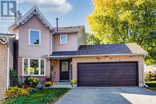 1 - 1 Adams Court, Uxbridge, ON - Outdoor With Facade