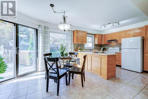 1 - 1 Adams Court, Uxbridge, ON - Indoor Photo Showing Kitchen