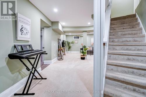 1 - 1 Adams Court, Uxbridge, ON - Indoor Photo Showing Other Room