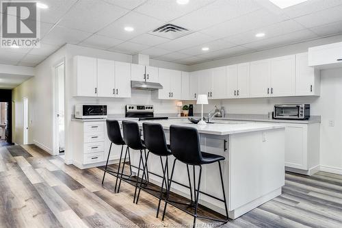 21-23 Talbot Street East Unit# Upper, Leamington, ON - Indoor Photo Showing Kitchen