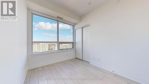 1902 - 30 Elm Drive, Mississauga, ON - Indoor Photo Showing Other Room