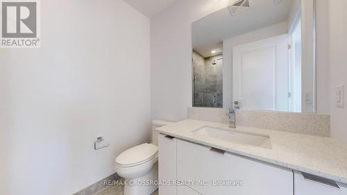 1902 - 30 Elm Drive, Mississauga, ON - Indoor Photo Showing Bathroom