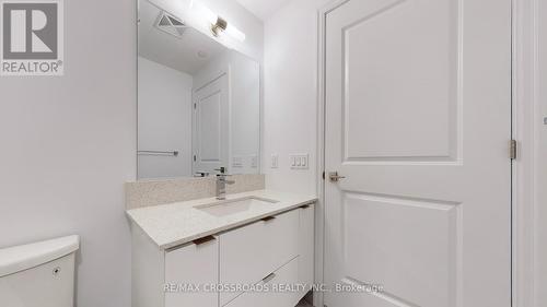 1902 - 30 Elm Drive, Mississauga, ON - Indoor Photo Showing Bathroom