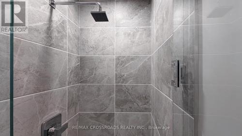 1902 - 30 Elm Drive, Mississauga, ON - Indoor Photo Showing Bathroom