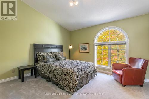 20 - 40 Ontario Street S, Lambton Shores (Grand Bend), ON - Indoor Photo Showing Bedroom