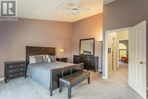 20 - 40 Ontario Street S, Lambton Shores (Grand Bend), ON - Indoor Photo Showing Bedroom