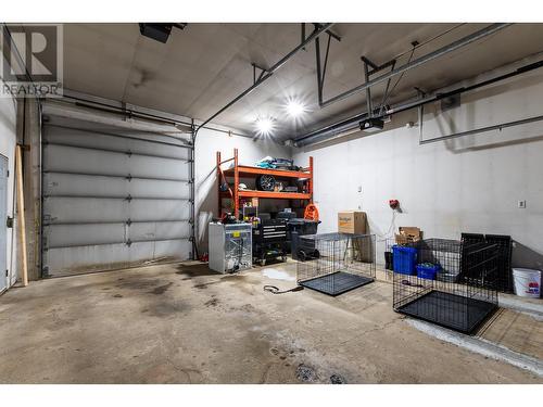 7455 S Kelly Road, Prince George, BC - Indoor Photo Showing Garage