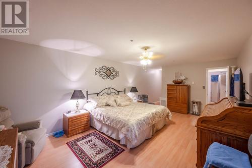 130 Abbott Street Unit# 309, Penticton, BC - Indoor Photo Showing Bedroom