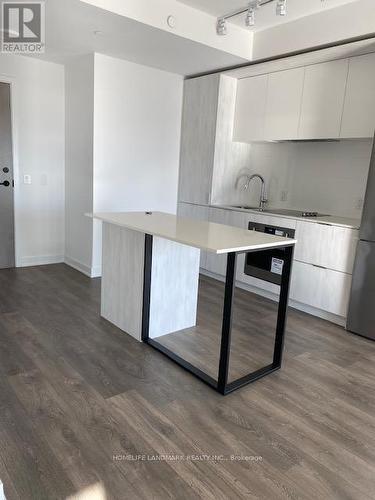 2511 - 130 River Street, Toronto, ON - Indoor Photo Showing Kitchen