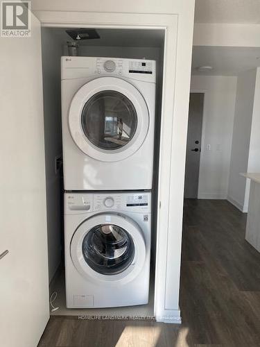 2511 - 130 River Street, Toronto, ON - Indoor Photo Showing Laundry Room