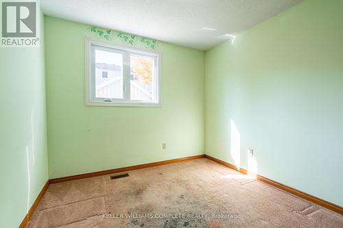 21 Darrow Drive, Hamilton, ON - Indoor Photo Showing Other Room