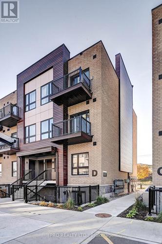 D-14 - 10 Palace Street, Kitchener, ON - Outdoor With Balcony