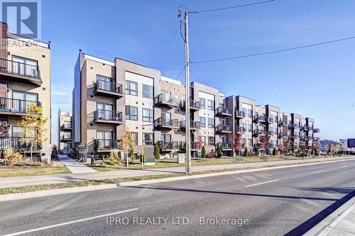 D-14 - 10 Palace Street, Kitchener, ON - Outdoor With Balcony