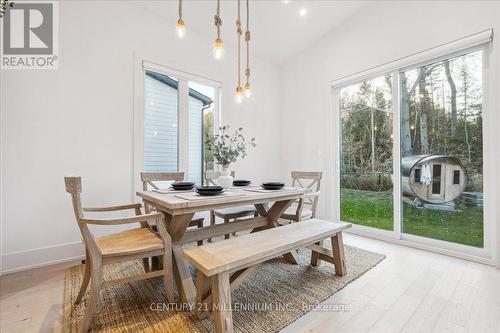 102 Goldie Court, Blue Mountains, ON - Indoor Photo Showing Dining Room