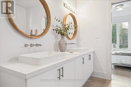 102 Goldie Court, Blue Mountains, ON - Indoor Photo Showing Bathroom