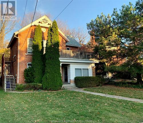 135 William Street South, Chatham, ON - Outdoor