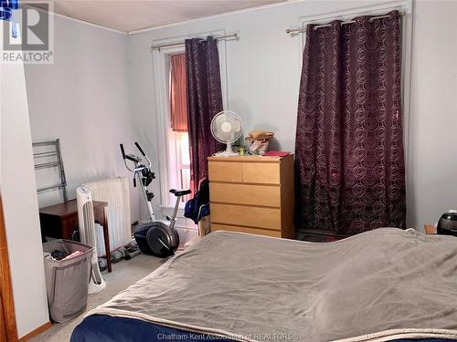 135 William Street South, Chatham, ON - Indoor Photo Showing Bedroom