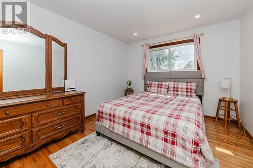 1026 Watson Avenue, Windsor, ON - Indoor Photo Showing Bedroom