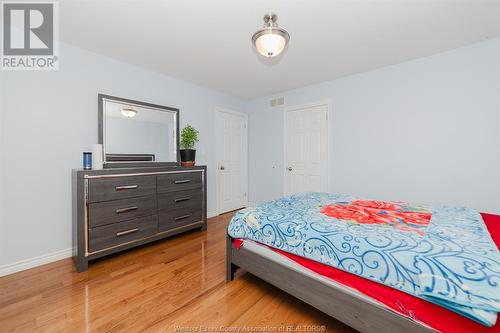 152 Shady Spring Crescent, Lakeshore, ON - Indoor Photo Showing Bedroom