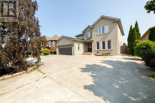 152 Shady Spring Crescent, Lakeshore, ON - Outdoor With Facade