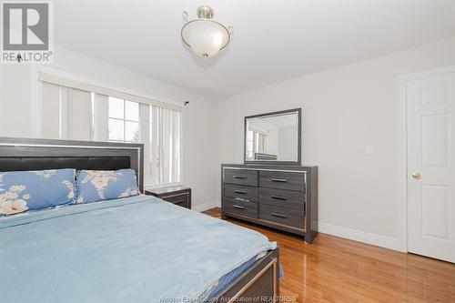 152 Shady Spring Crescent, Lakeshore, ON - Indoor Photo Showing Bedroom