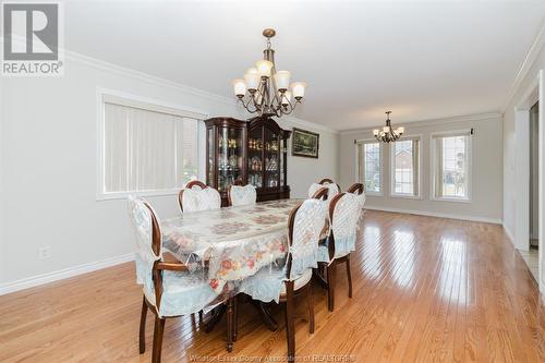 152 Shady Spring Crescent, Lakeshore, ON - Indoor Photo Showing Dining Room