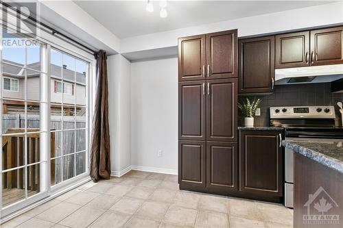 152 Patriot Place, Ottawa, ON - Indoor Photo Showing Kitchen