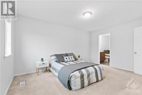 152 Patriot Place, Ottawa, ON - Indoor Photo Showing Bedroom