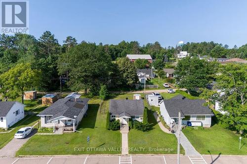 6 Glendale Avenue, Deep River, ON - Outdoor With View