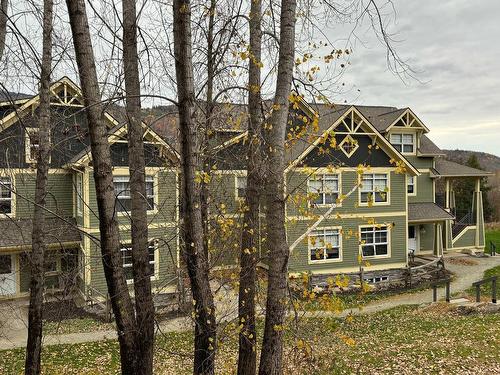 Frontage - 2-215 Ch. Des Quatre-Sommets, Mont-Tremblant, QC - Outdoor