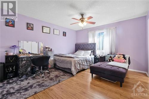 6104 Vineyard Drive, Ottawa, ON - Indoor Photo Showing Bedroom