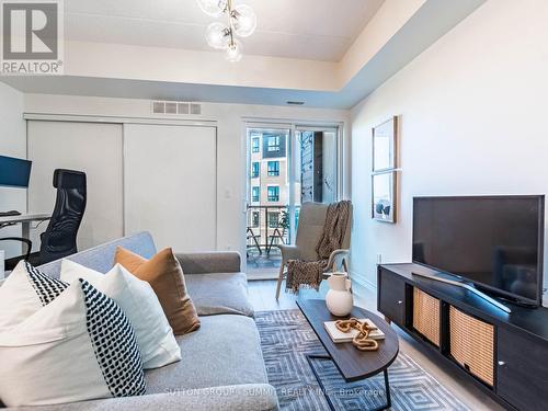 313 - 620 Sauve Street, Milton, ON - Indoor Photo Showing Living Room