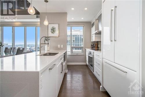 195 Besserer Street Unit#2706, Ottawa, ON - Indoor Photo Showing Kitchen With Double Sink With Upgraded Kitchen