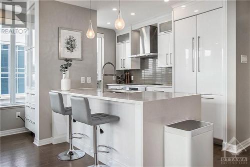 195 Besserer Street Unit#2706, Ottawa, ON - Indoor Photo Showing Kitchen With Upgraded Kitchen