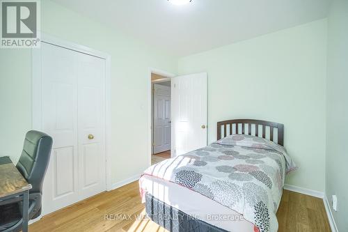 330 Rathburn Road, Toronto, ON - Indoor Photo Showing Bedroom