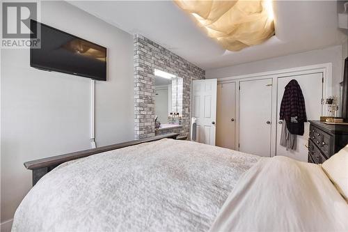 697 Connaught Avenue, Sudbury, ON - Indoor Photo Showing Bedroom