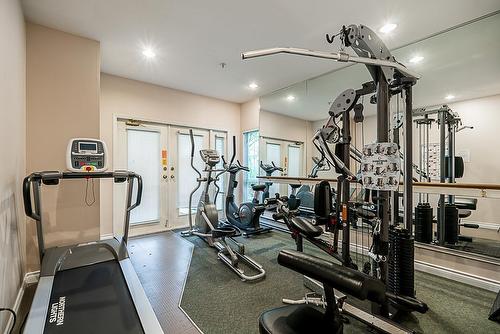 234 19528 Fraser Highway, Surrey, BC - Indoor Photo Showing Gym Room