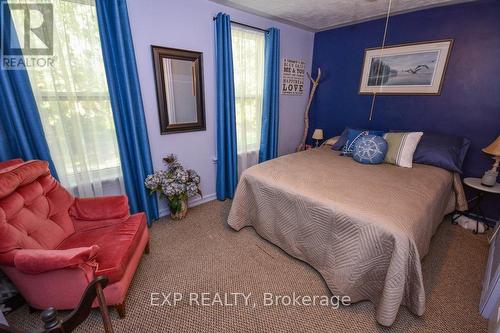 272 Station Street, North Middlesex (Parkhill), ON - Indoor Photo Showing Bedroom